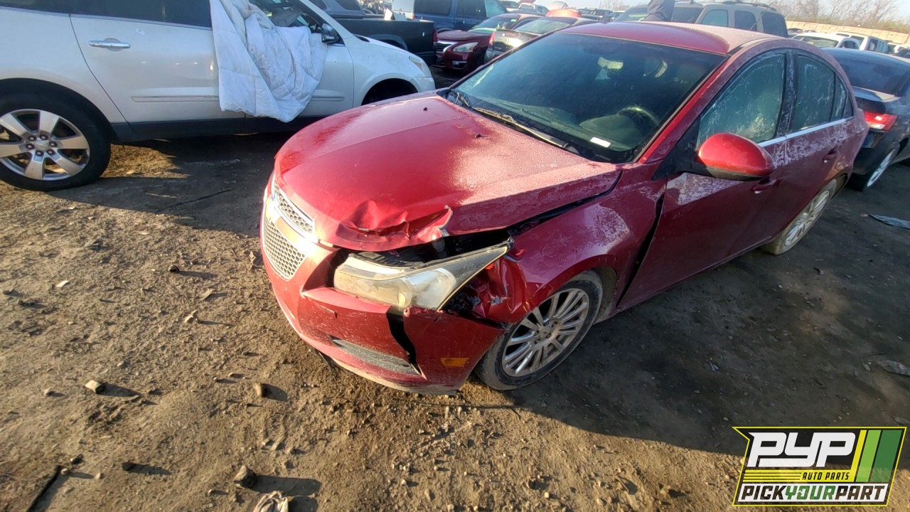 2011 CHEVROLET CRUZE partes disponibles