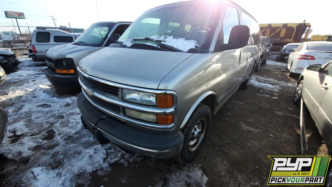 2002 CHEVROLET EXPRESS 2500 partes disponibles