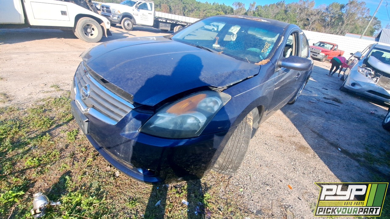 2009 NISSAN ALTIMA available for parts