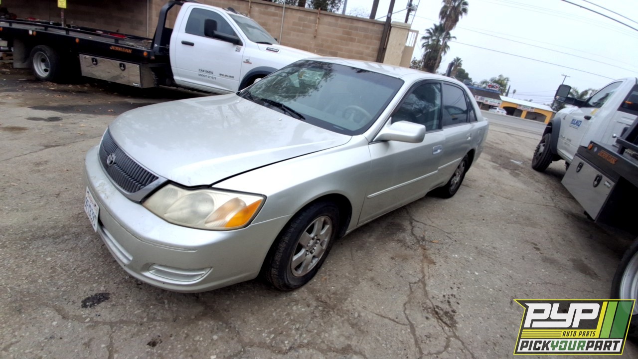 2000 TOYOTA AVALON available for parts