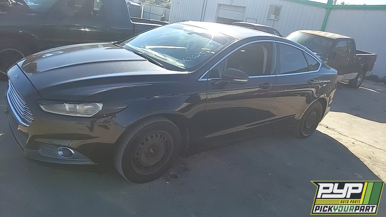 2013 FORD FUSION partes disponibles