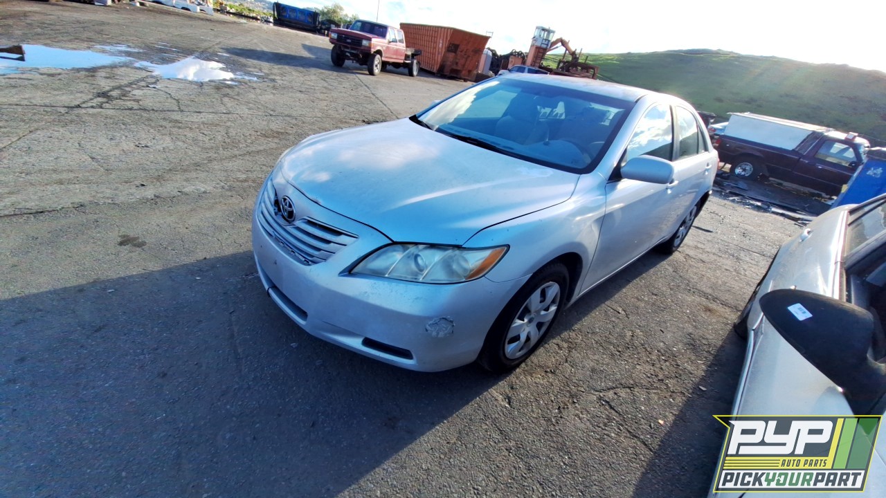 2008 TOYOTA CAMRY partes disponibles