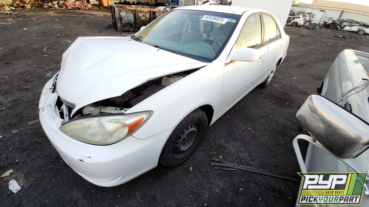 2002 TOYOTA CAMRY partes disponibles