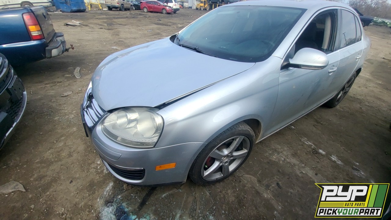 2010 VOLKSWAGEN JETTA partes disponibles