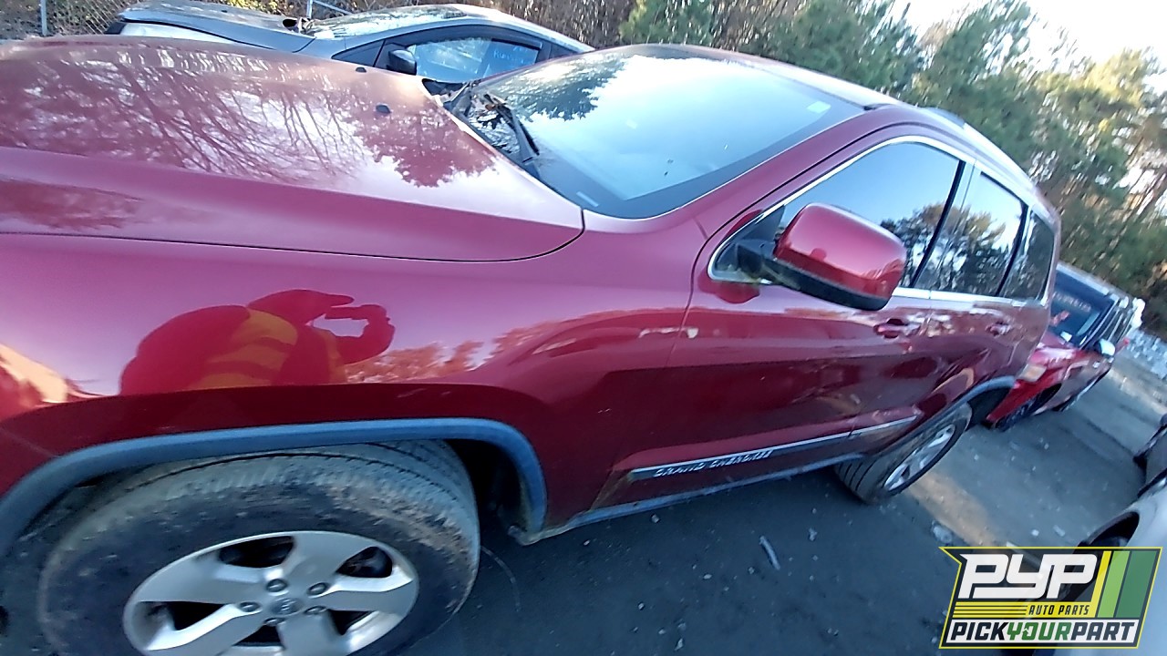 2012 JEEP GRAND CHEROKEE partes disponibles