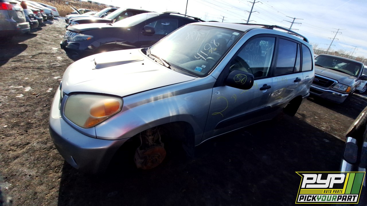 2004 TOYOTA RAV4 partes disponibles
