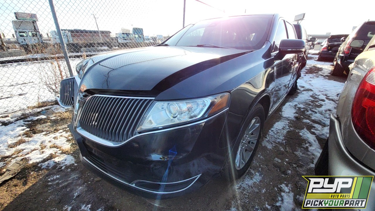 2014 LINCOLN MKT TOWN CAR available for parts