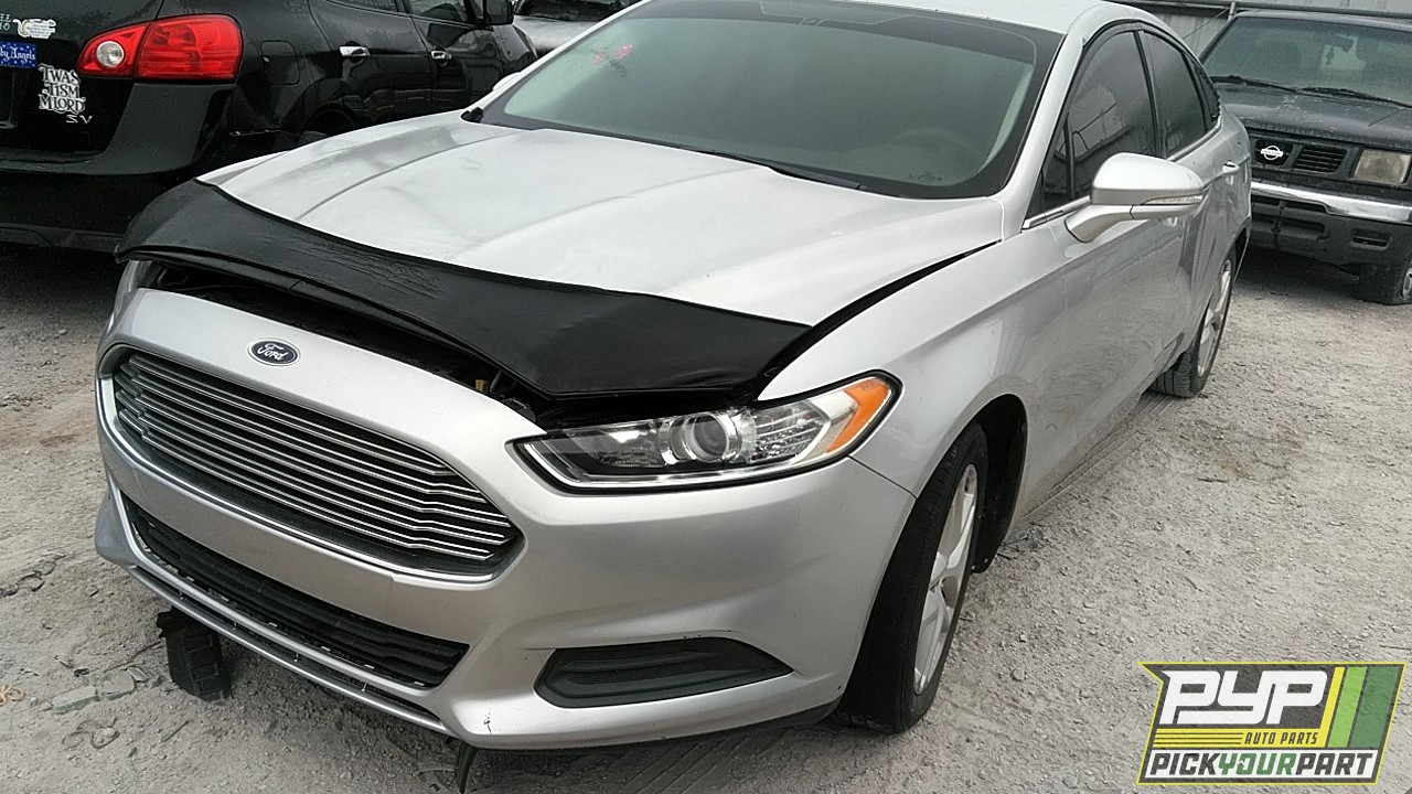 2013 FORD FUSION partes disponibles