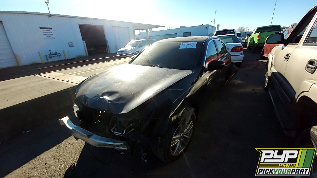 2012 INFINITI G37 partes disponibles