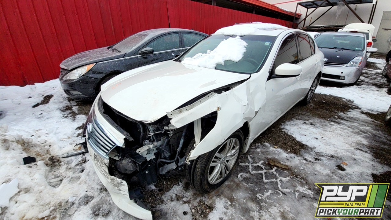 2010 INFINITI G37 partes disponibles