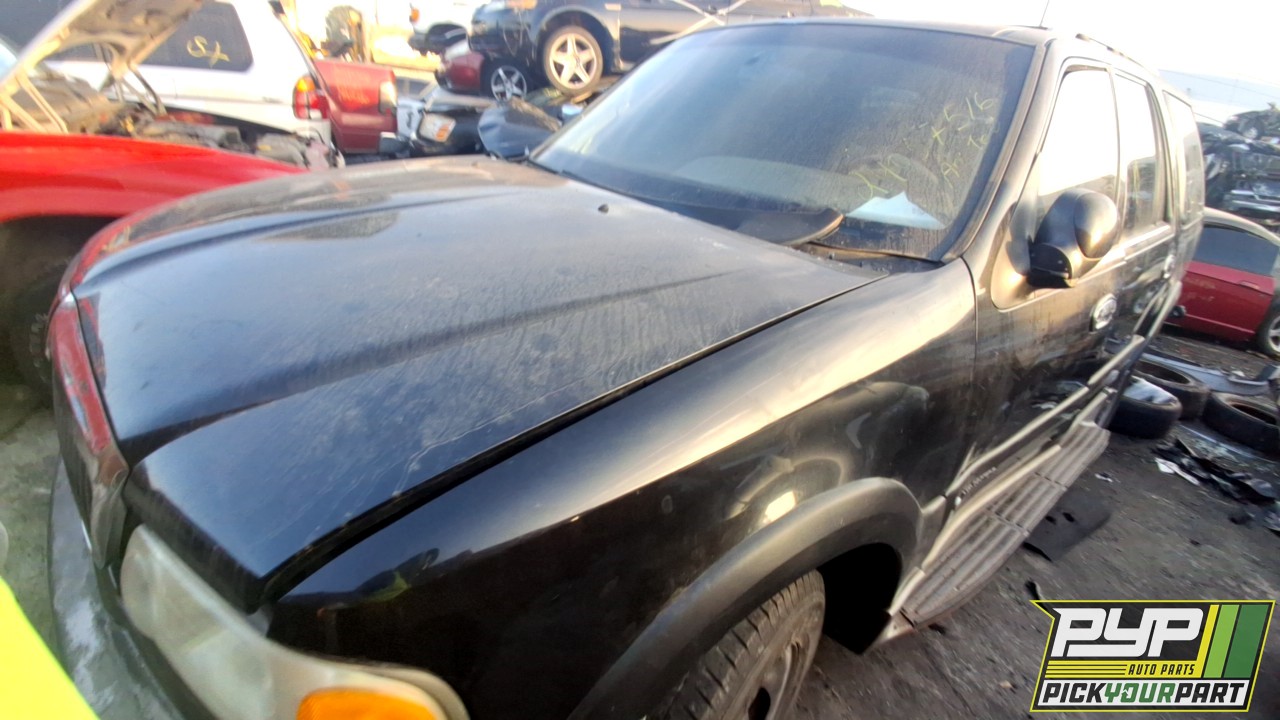 2002 LINCOLN NAVIGATOR available for parts