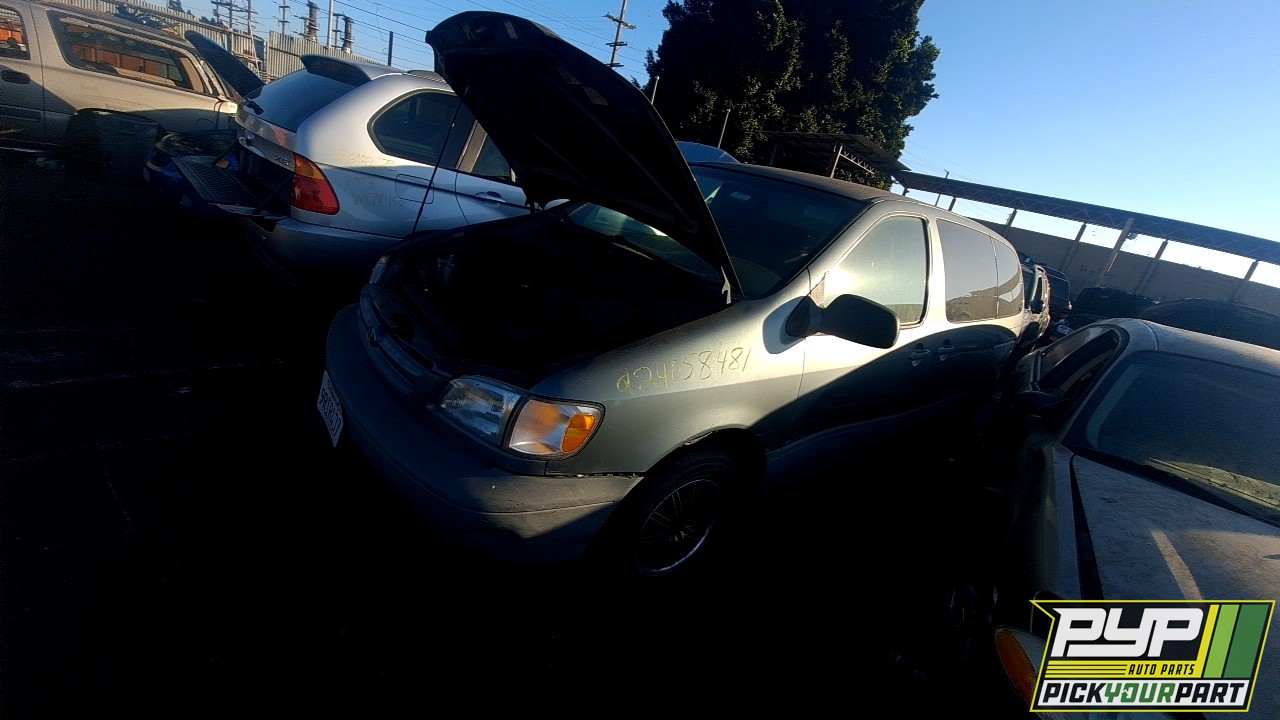2000 TOYOTA SIENNA available for parts