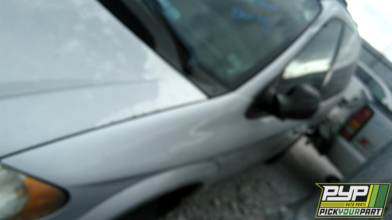 2003 DODGE GRAND CARAVAN partes disponibles