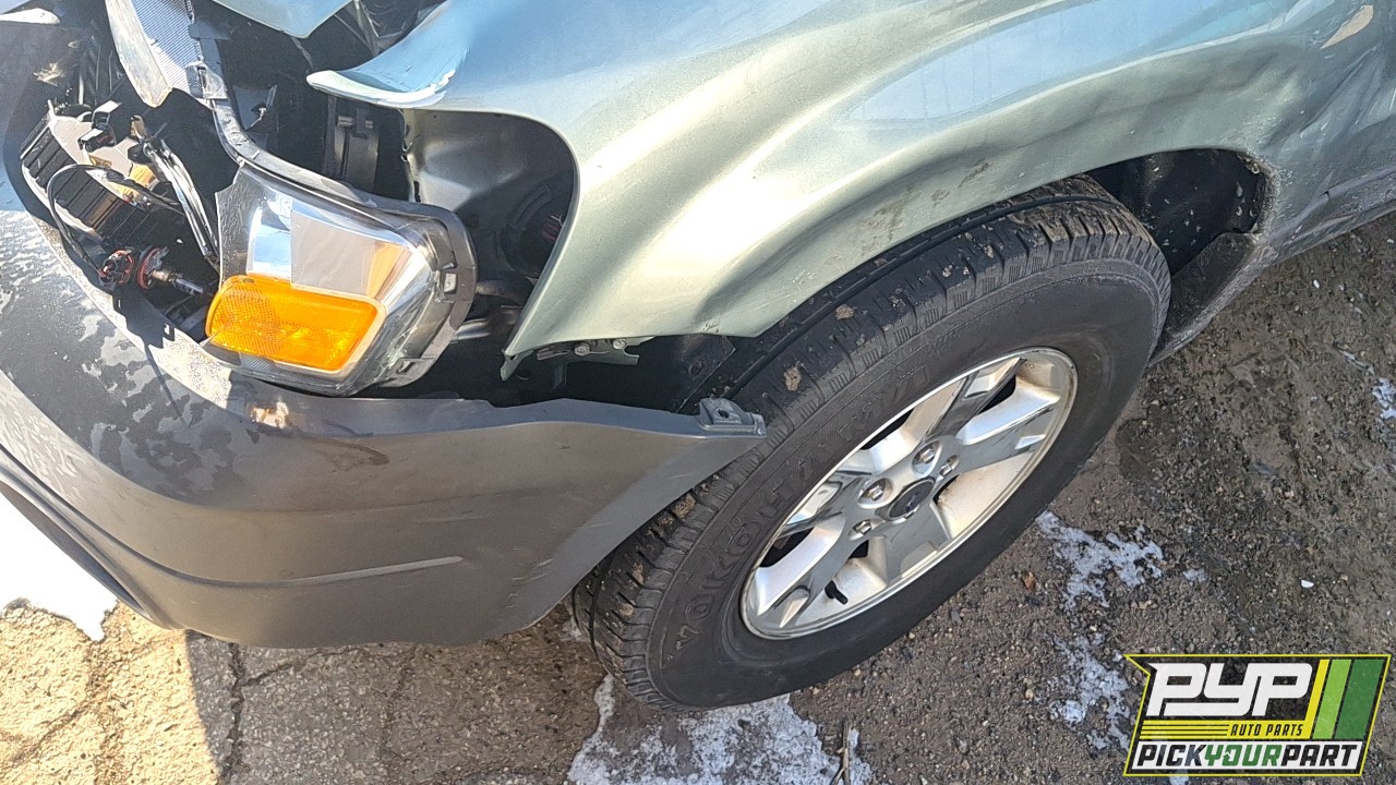 2005 FORD ESCAPE partes disponibles