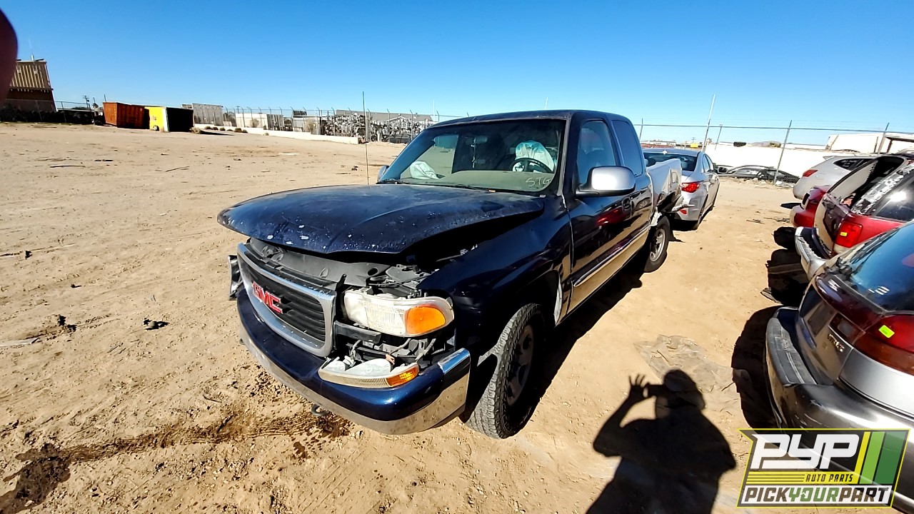 2001 GMC SIERRA 1500 available for parts