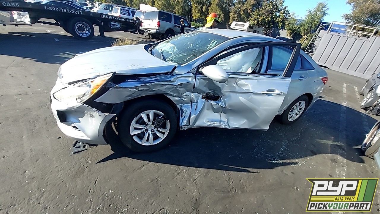2012 HYUNDAI SONATA available for parts