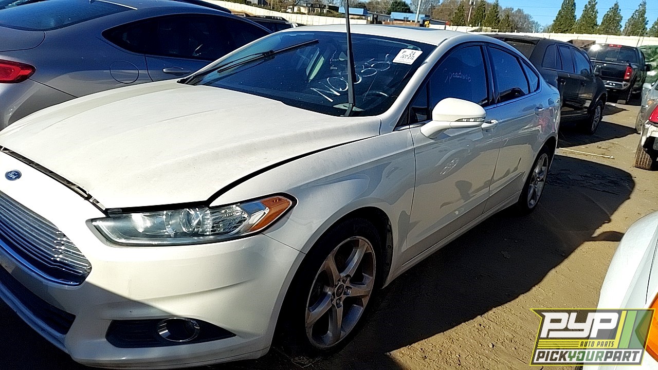 2015 FORD FUSION partes disponibles