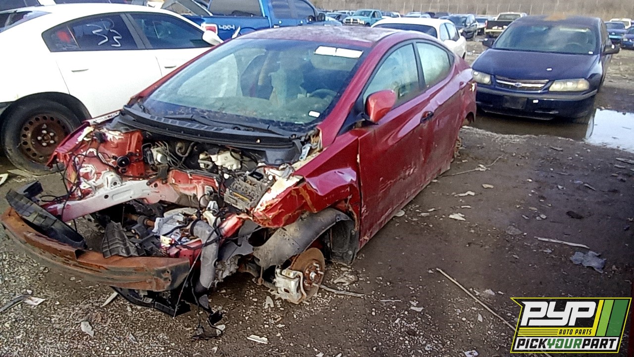 2013 HYUNDAI ELANTRA available for parts