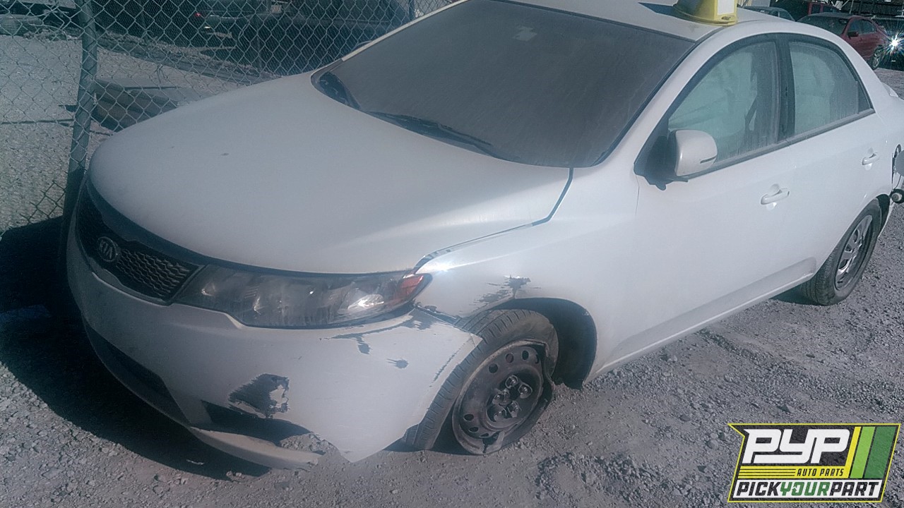 2013 KIA FORTE partes disponibles