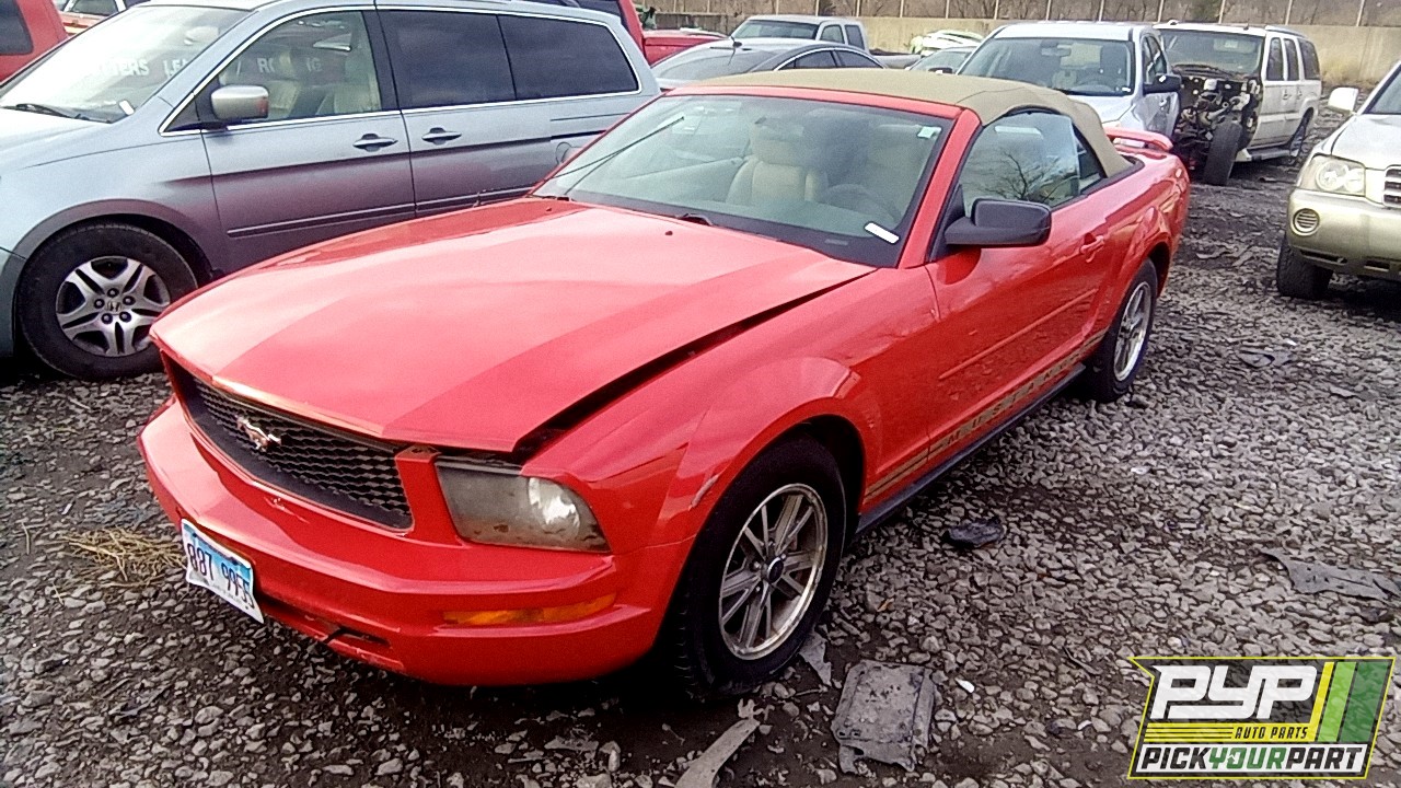 2005 FORD MUSTANG partes disponibles