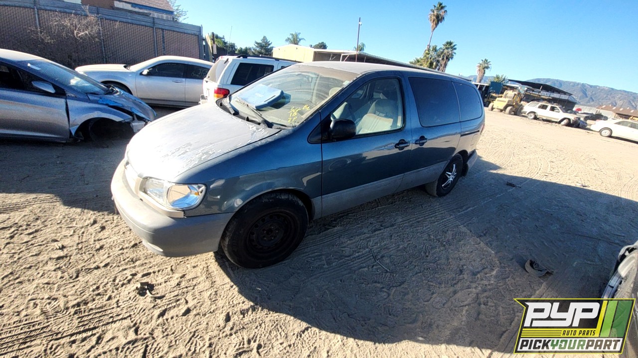 2001 TOYOTA SIENNA available for parts
