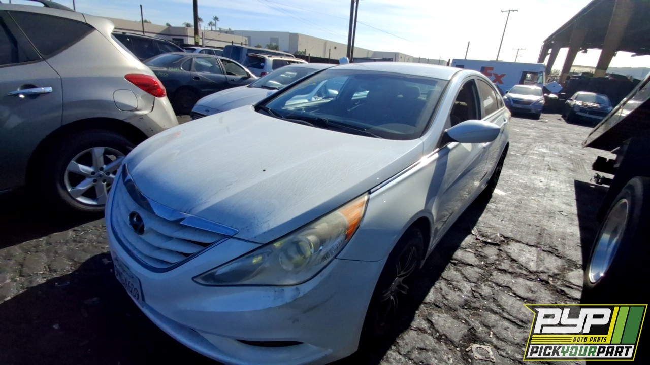 2012 HYUNDAI SONATA available for parts