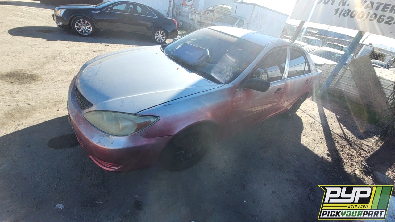 2003 TOYOTA CAMRY partes disponibles