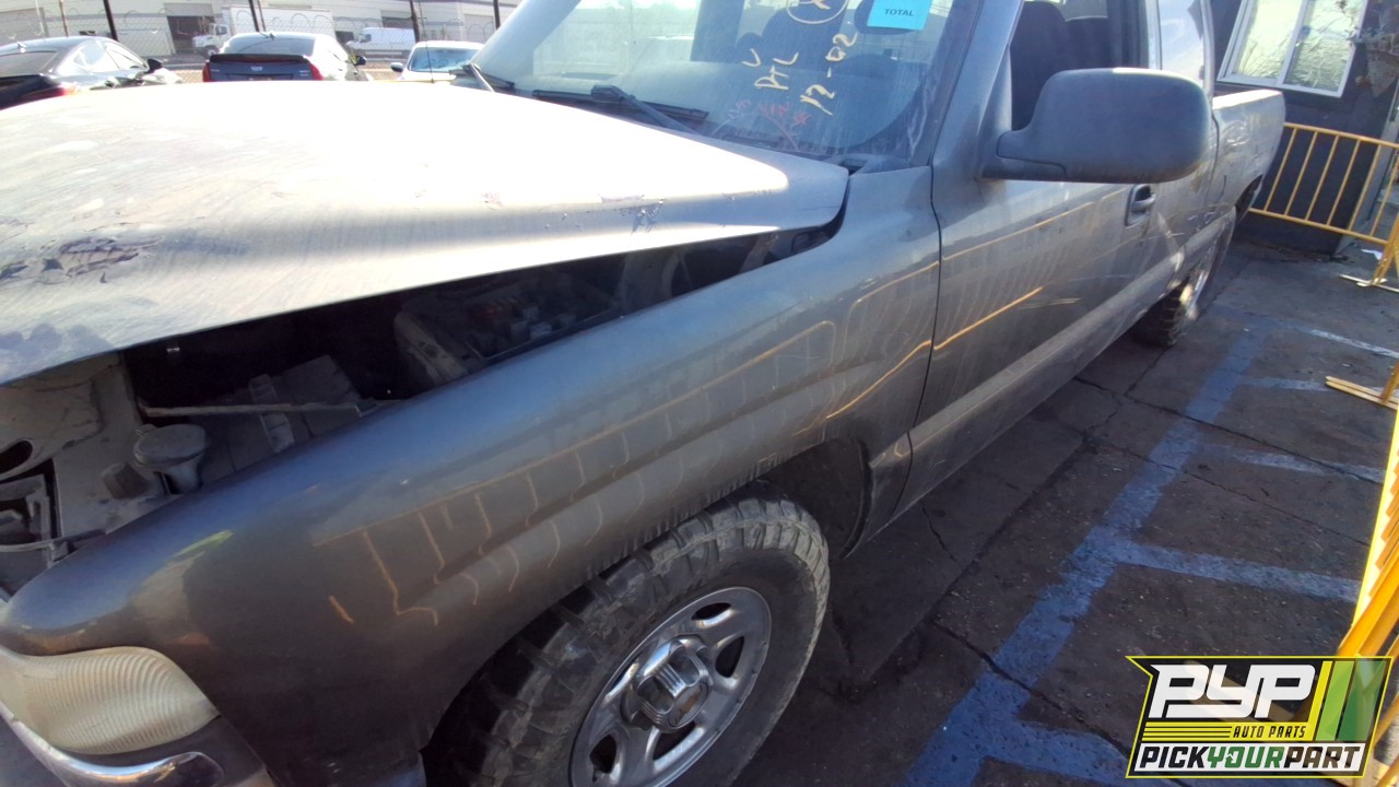 2001 CHEVROLET SILVERADO 1500 available for parts