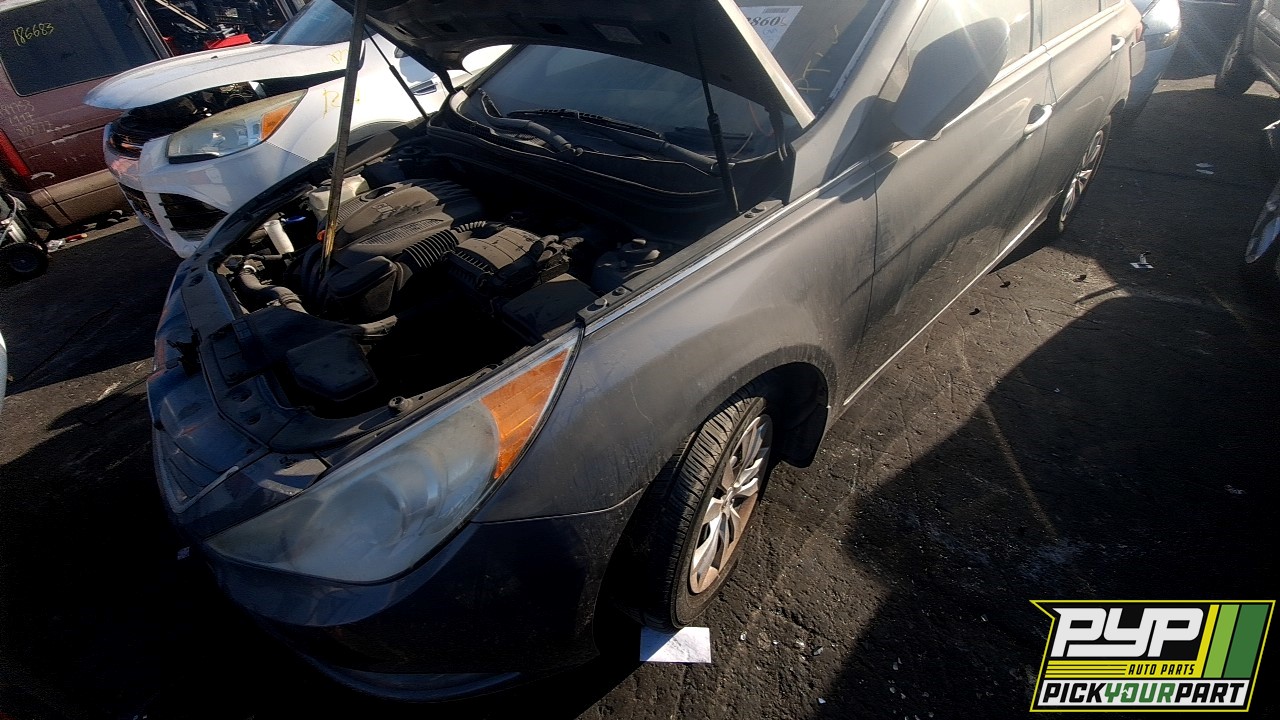 2013 HYUNDAI SONATA available for parts