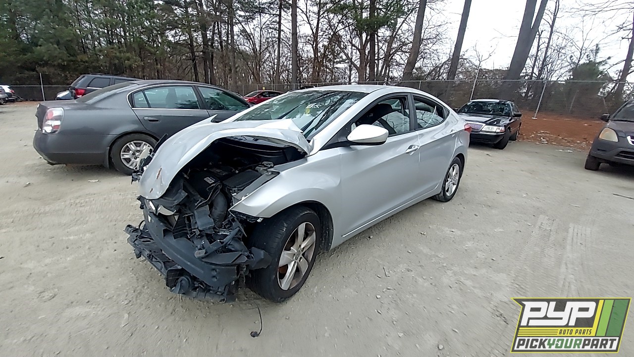 2012 HYUNDAI ELANTRA partes disponibles