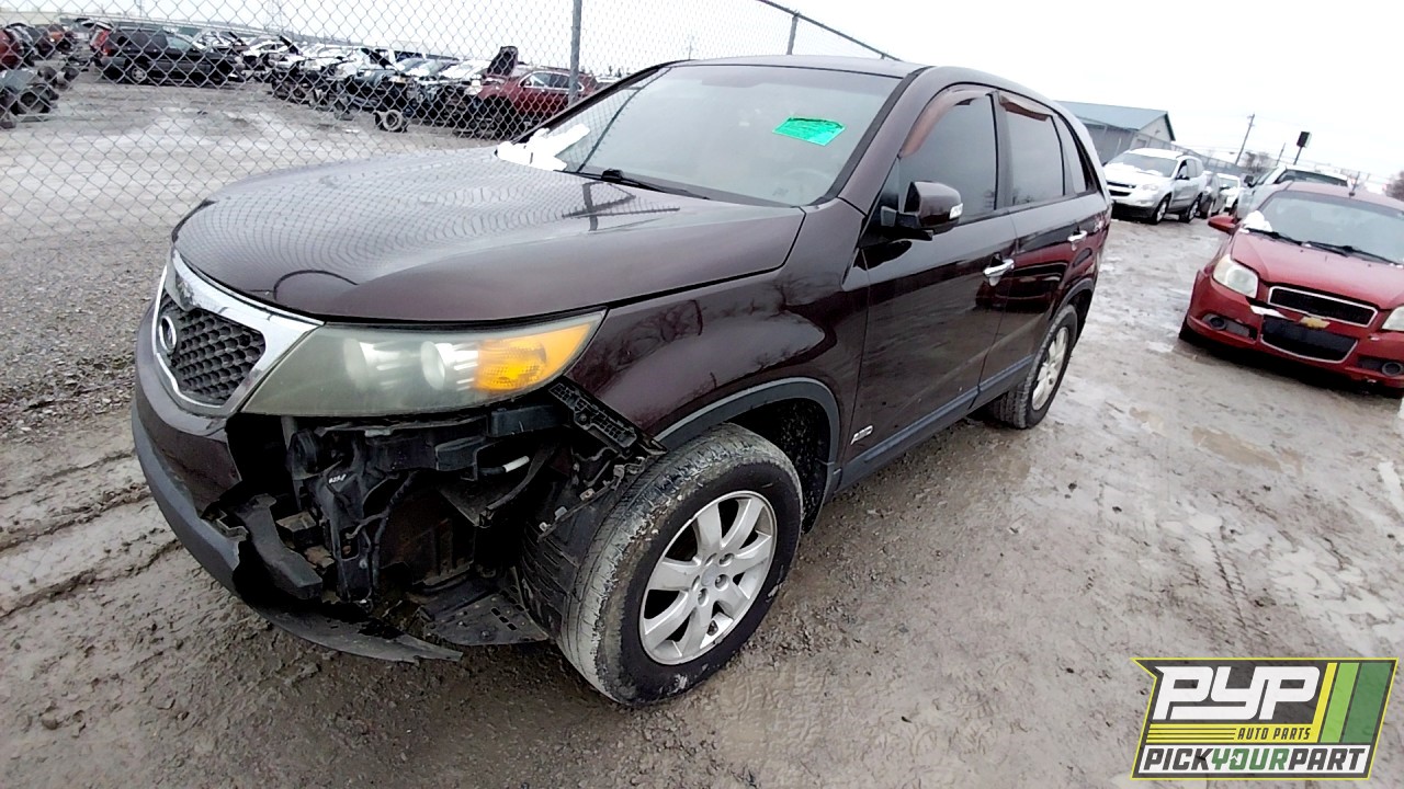 2011 KIA SORENTO available for parts