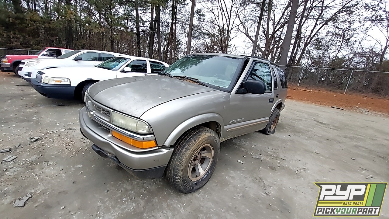 2004 CHEVROLET BLAZER partes disponibles