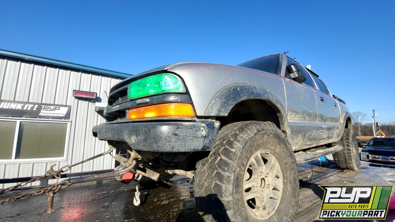2003 CHEVROLET S10 available for parts