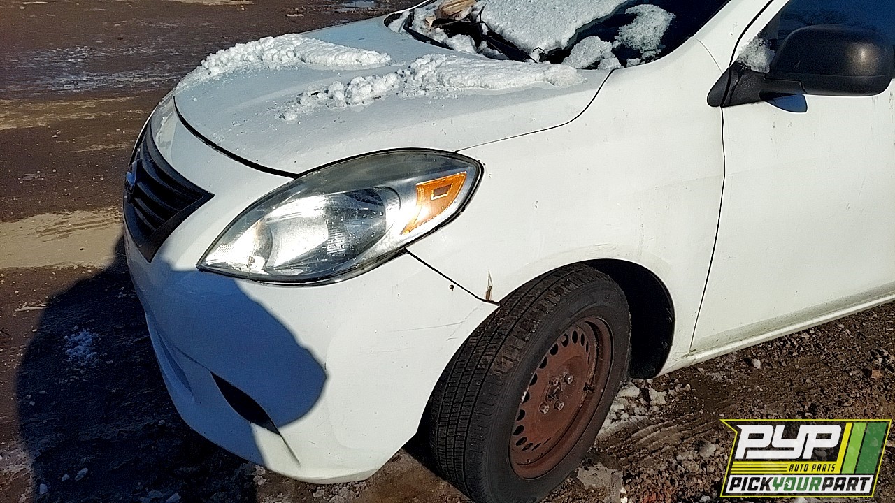 2014 NISSAN VERSA partes disponibles