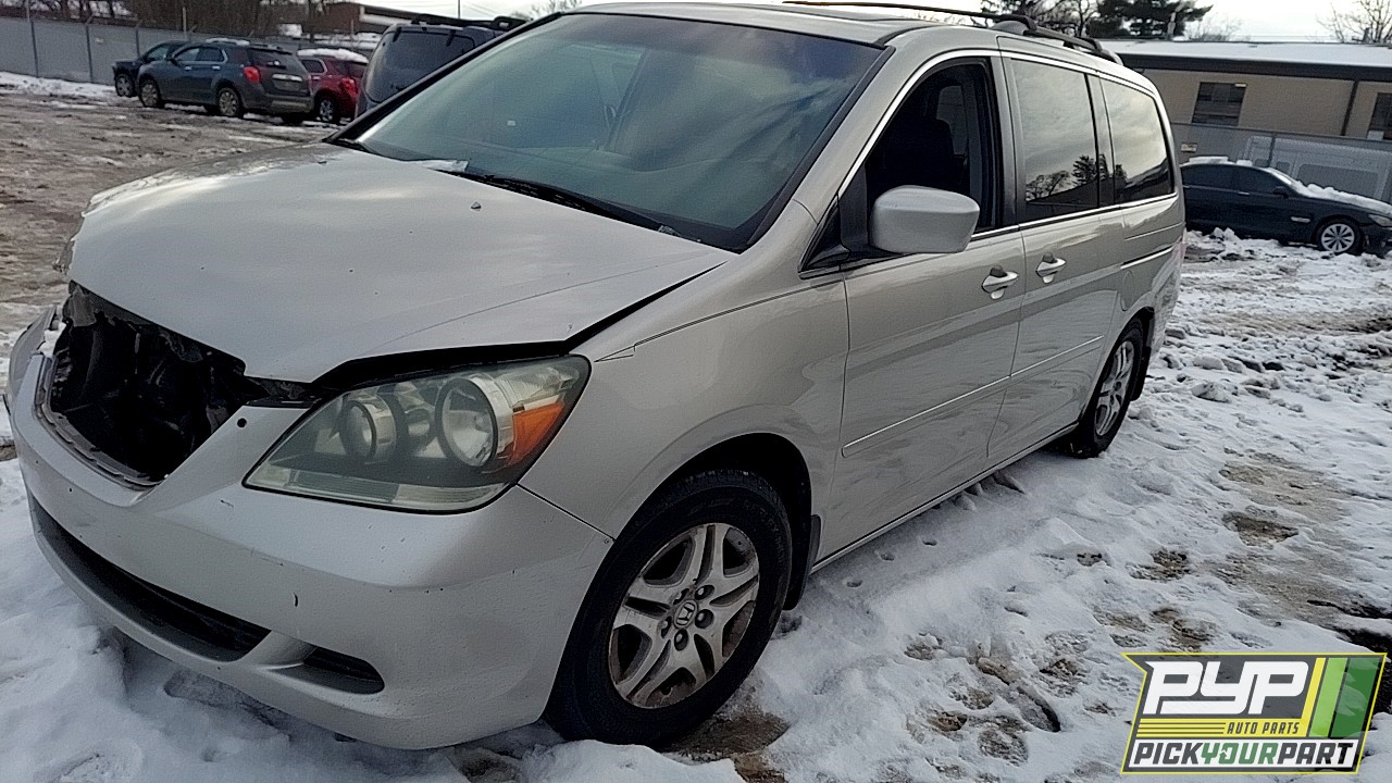 2006 HONDA ODYSSEY available for parts