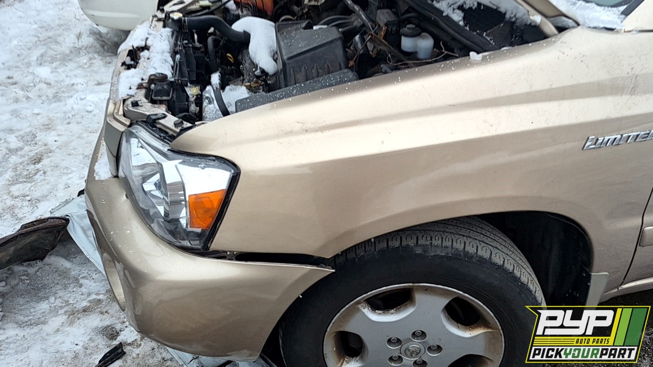 2004 TOYOTA HIGHLANDER partes disponibles