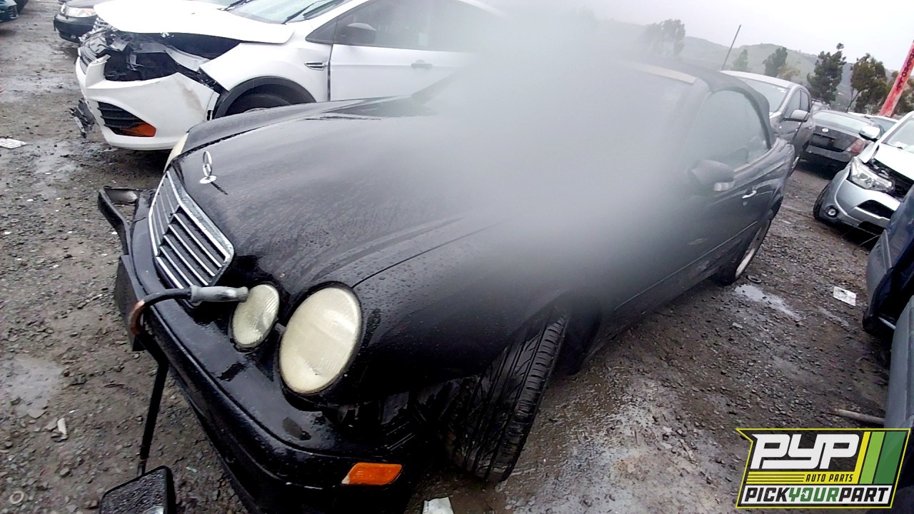 2002 MERCEDES-BENZ CLK320 available for parts