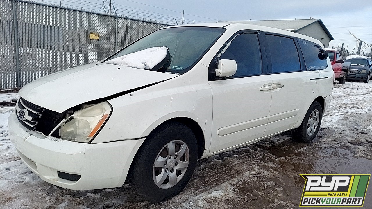 2006 KIA SEDONA available for parts
