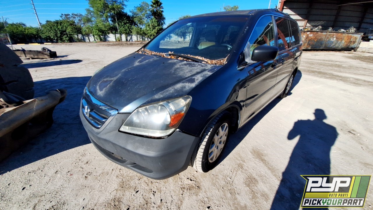 2006 HONDA ODYSSEY available for parts