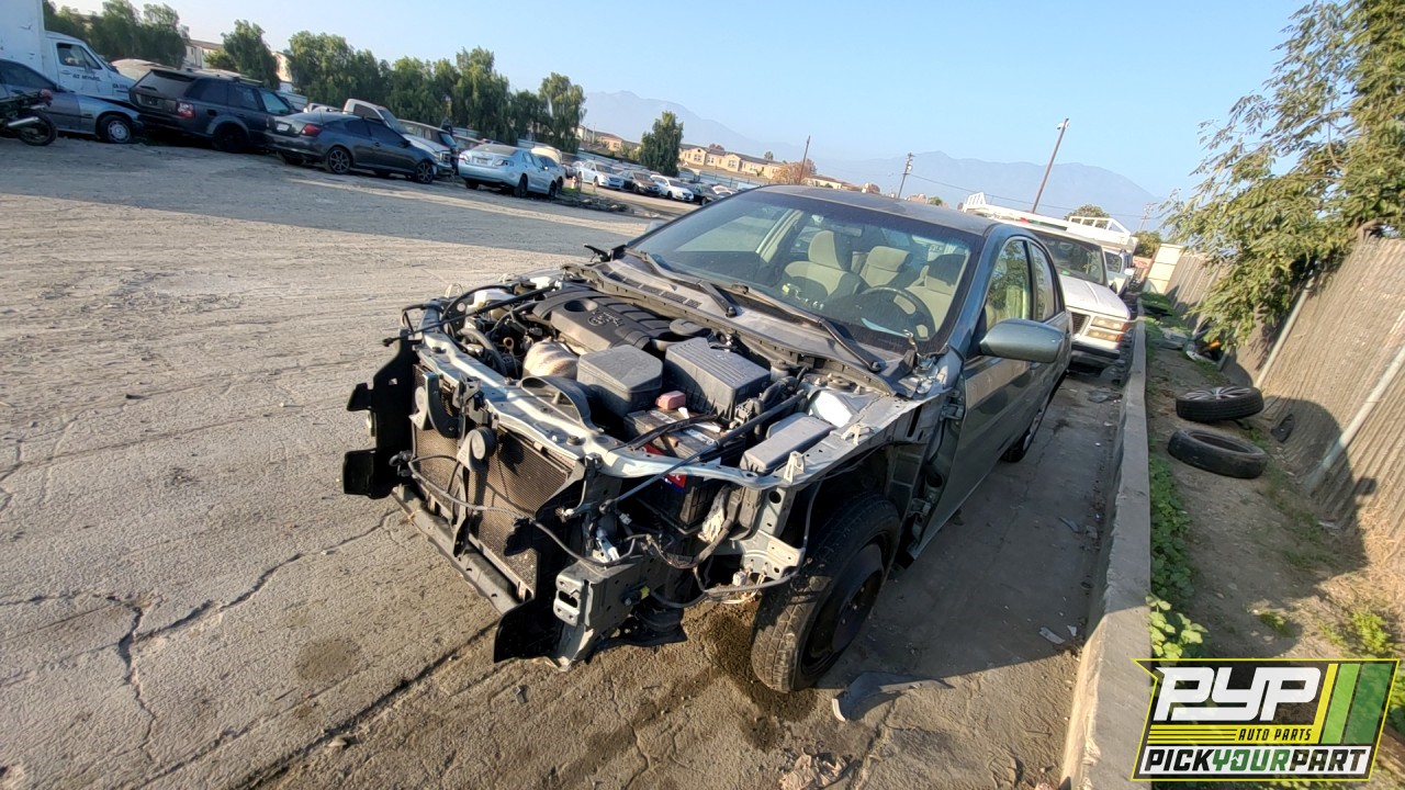 2010 TOYOTA CAMRY partes disponibles