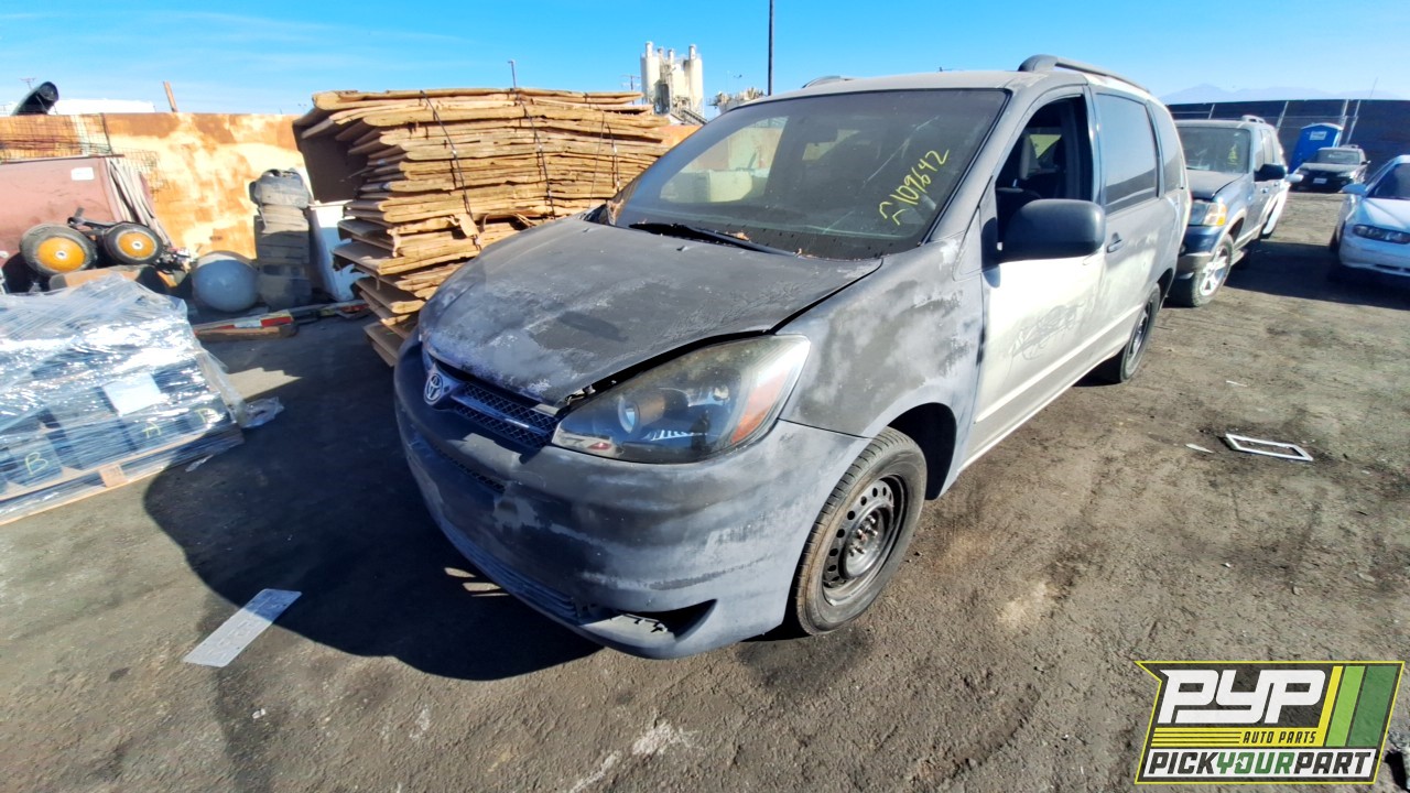 2005 TOYOTA SIENNA available for parts