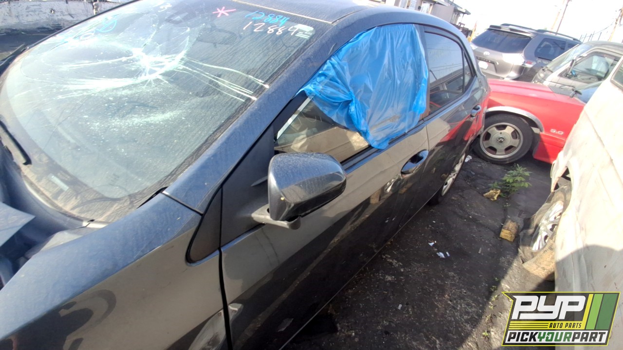 2017 TOYOTA COROLLA partes disponibles