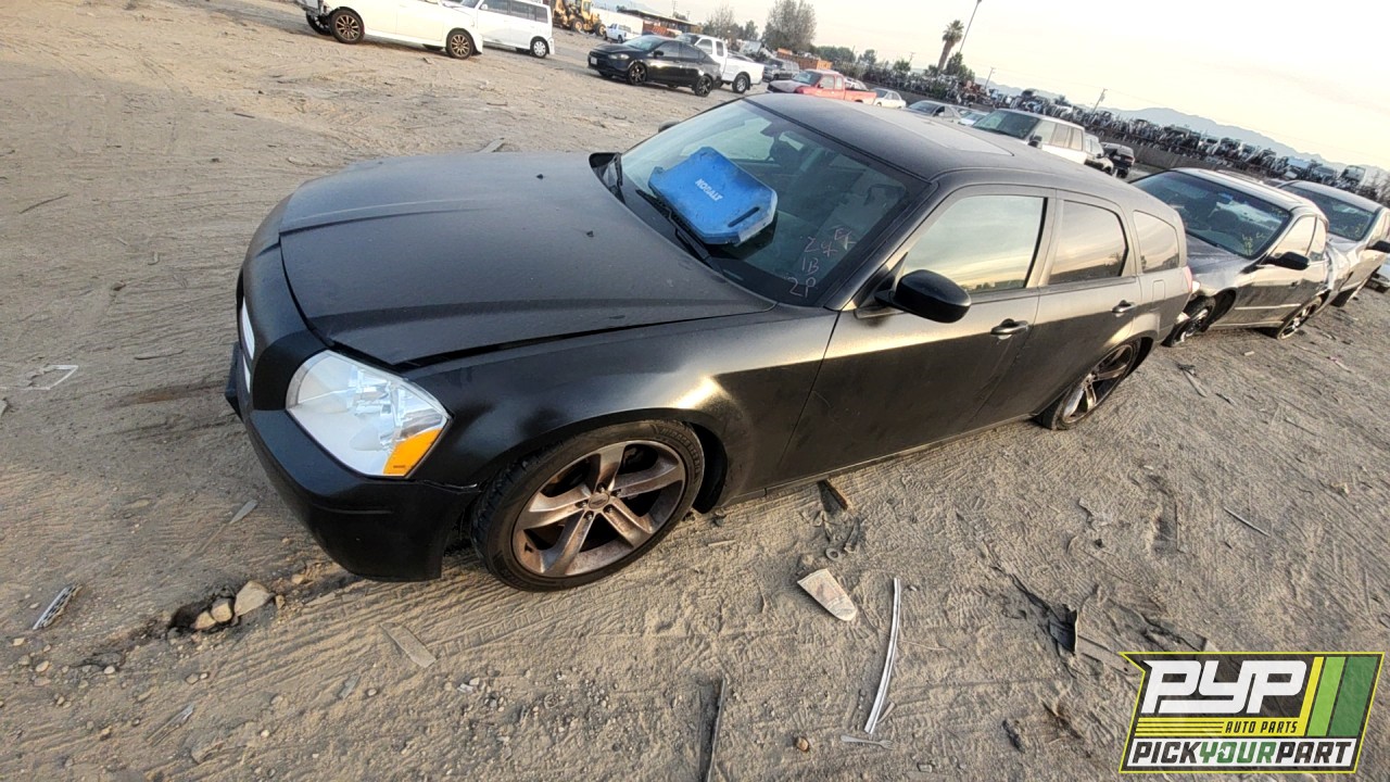 2005 DODGE MAGNUM available for parts