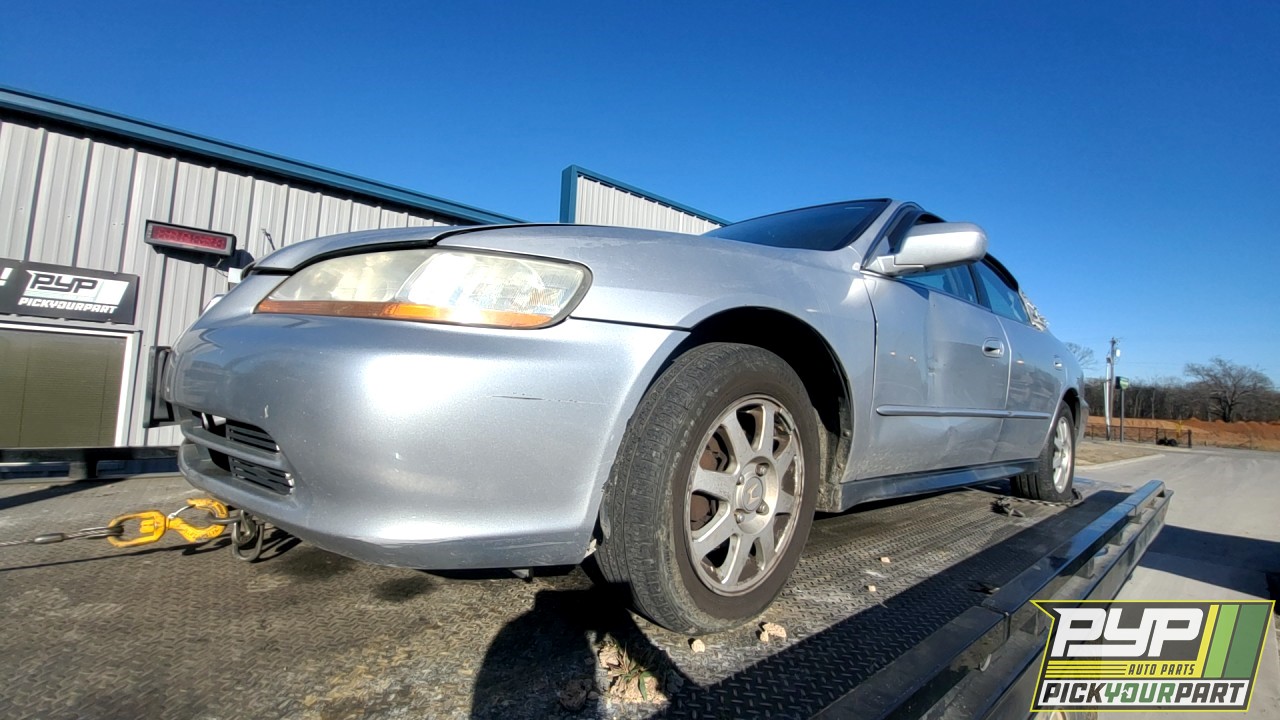 2002 HONDA ACCORD partes disponibles