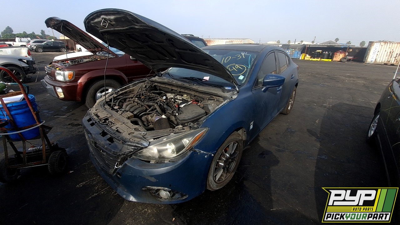 2015 MAZDA 3 partes disponibles
