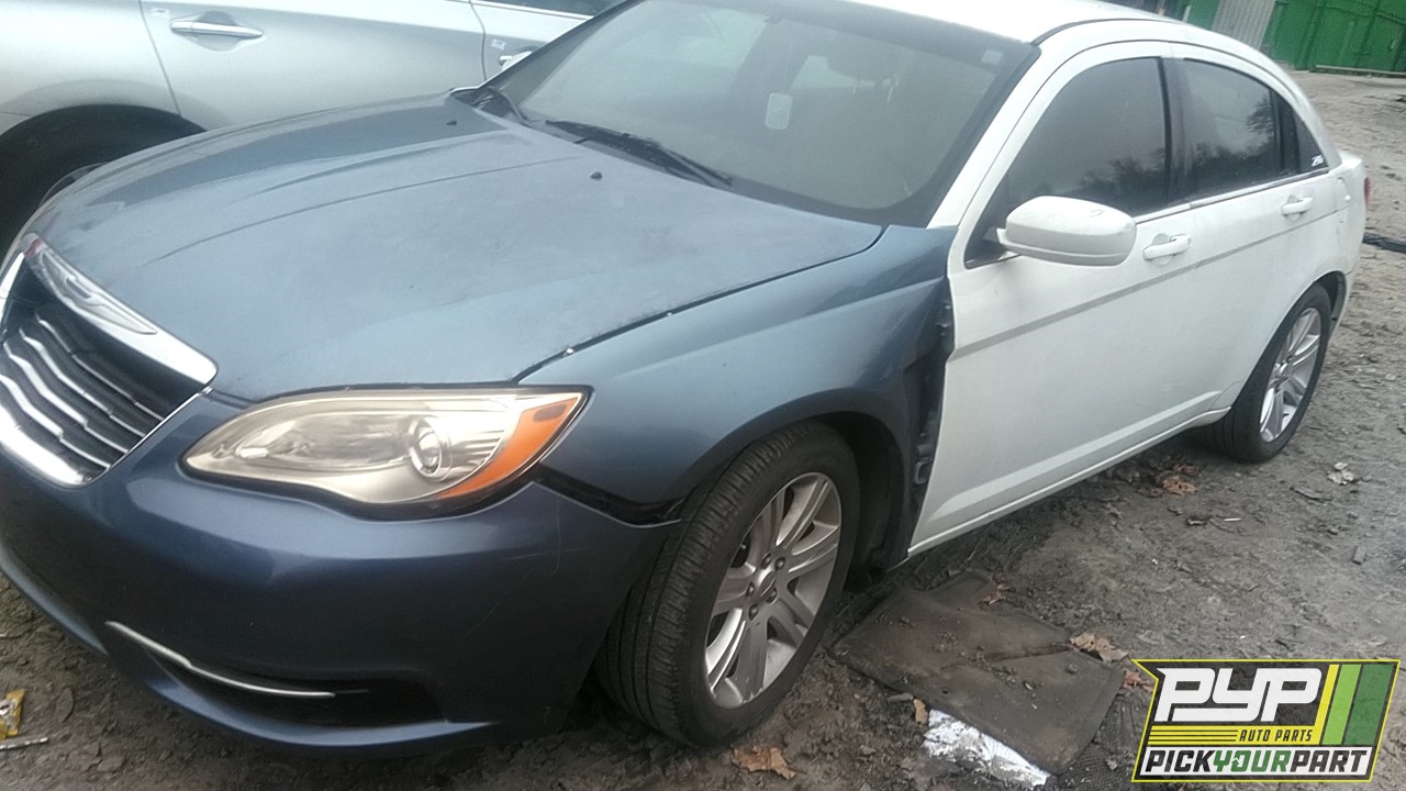 2013 CHRYSLER 200 available for parts
