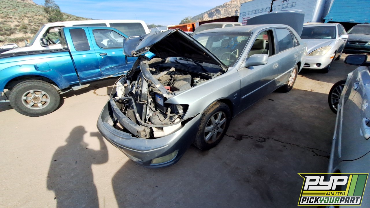 2000 TOYOTA AVALON available for parts