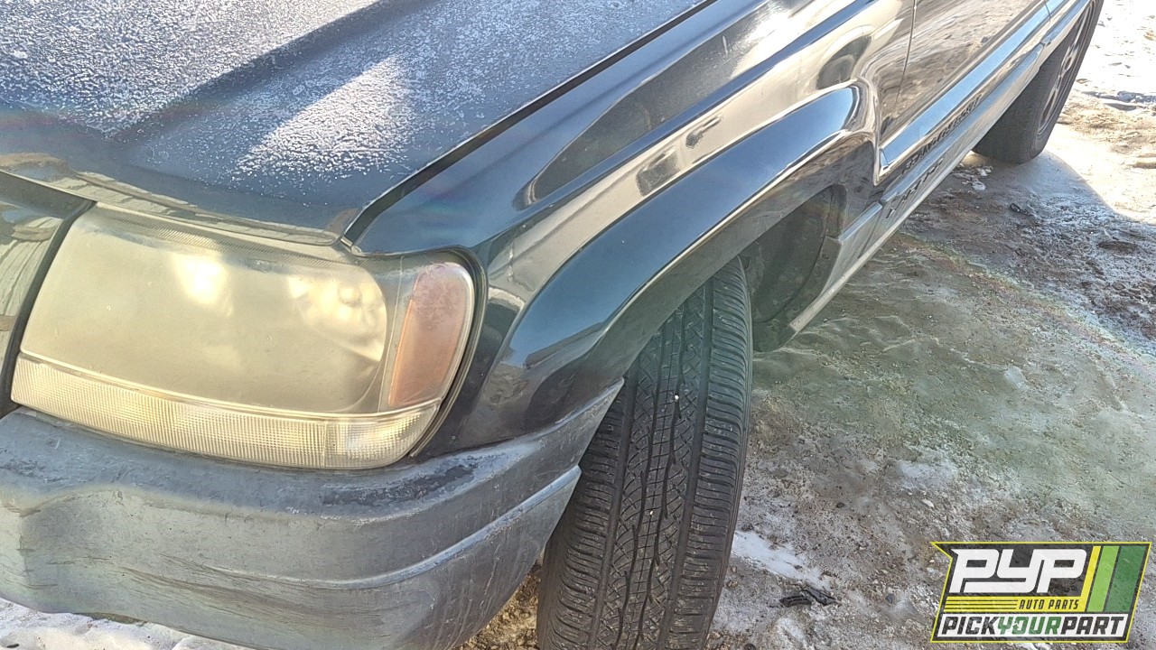 2004 JEEP GRAND CHEROKEE partes disponibles