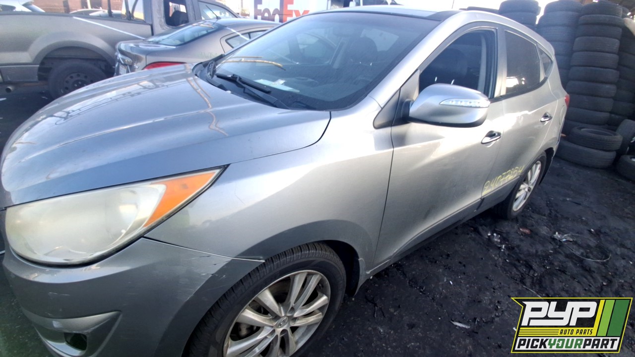 2011 HYUNDAI TUCSON available for parts