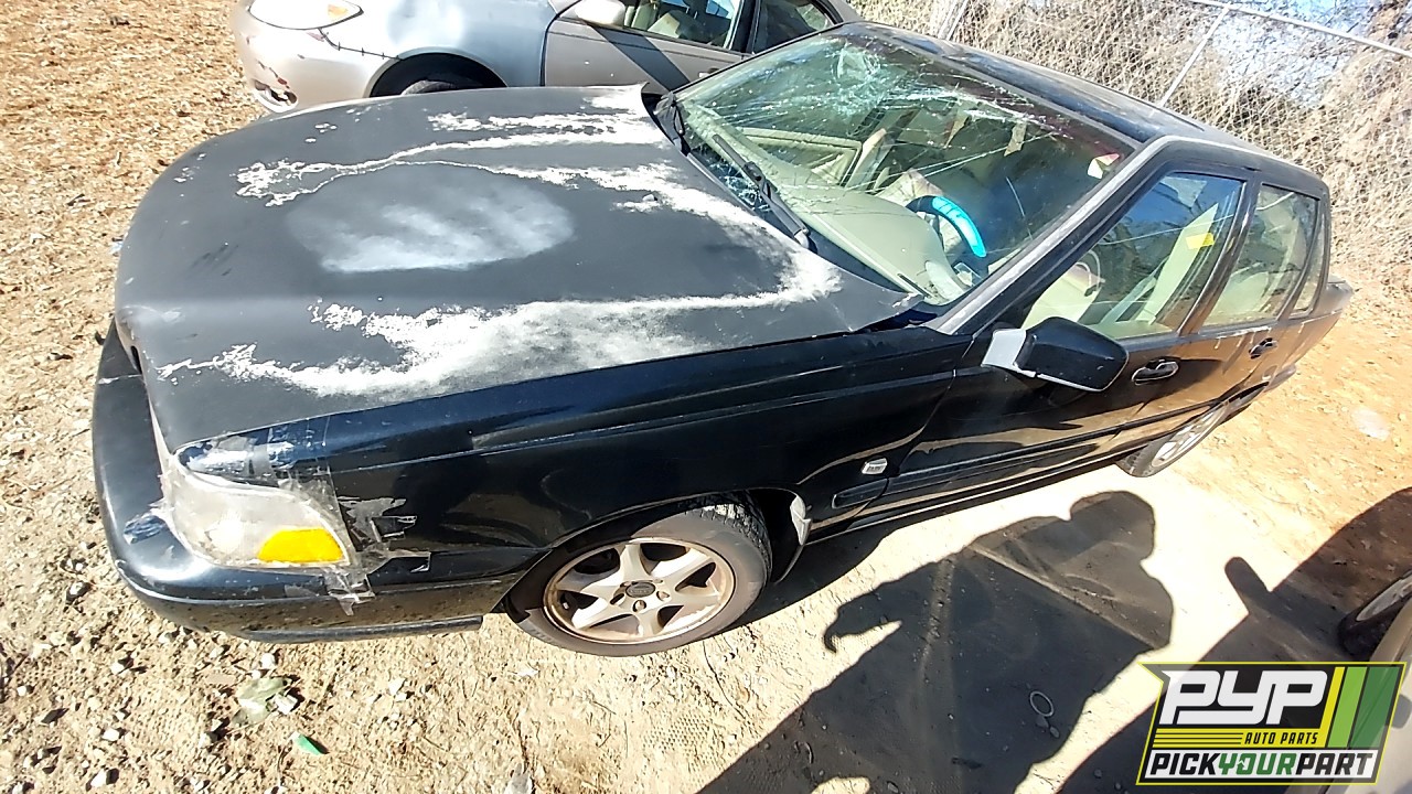 2000 VOLVO S70 partes disponibles